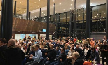 Ambasador Nedim Makarević na gitari upotpunio nastup Armina Muzaferije u Oslu