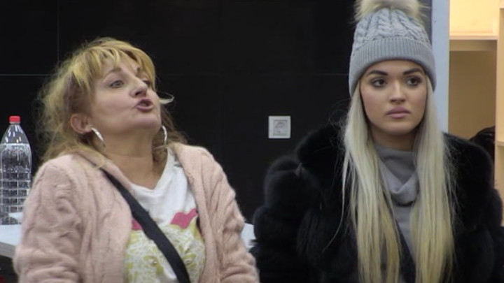 VIDJELA SAM GDJE TE JE HVATAO! Gordana IZRIBALA Teodoru, pa joj priznala da se pomirila s Anđelom zbog njenih VRADŽBINA! (VIDEO)