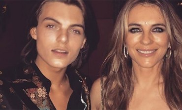 Sin Elizabeth Hurley moli mamu da prestane da se slika gola