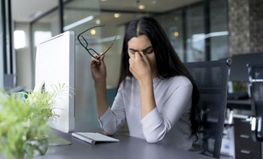 Peku vas oči od neprestanog gledanja u računar? Evo šta efikasno pomaže
