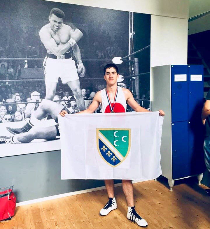 Dženis Kuburović – „Gentleman of Sandžak“ želi da nastupa pod zastavom BiH