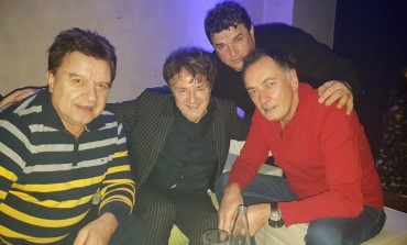 Goran Bregović u noćnom provodu sa Senadom Hadžifejzovićem i Elvirom Bolićem