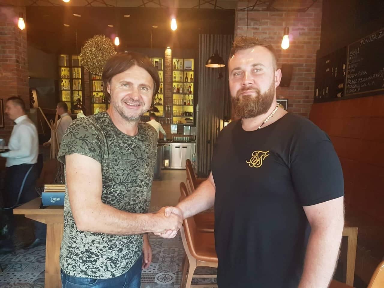 Kojeg hercegovačkog pjevača je pohvalio legendarni Elvir Bolić
