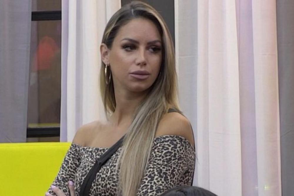 Imala sam 16 godina, gazde klubova su mi nudile… Iva otkrila NOVE DETALJE života u Zagrebu, pa spomenula Šarića! (VIDEO)