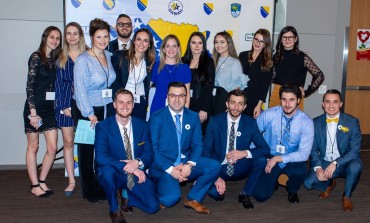 U Chicagu obilježen Dan nezavisnosti BiH: Emotivan govor Ahmeta Sejdića, šta je poručio Abdulah Sidran