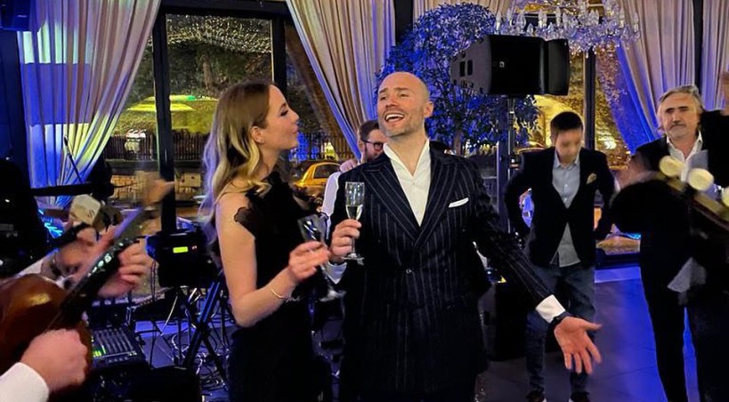 Album, pa svadba: Aleksandru Sofronijeviću ovih dana baš ide u životu (VIDEO)